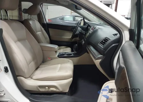 2015 Subaru Outback 2.5I Limited z USA, uszkodzony, nr VIN 4S4BSAJC3F3323284